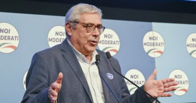 Copertina di Cuffaro torna sotto inchiesta 10 anni dopo la scarcerazione. Politica, sanità e relazioni pericolose: le 7 vite di Vasa Vasa