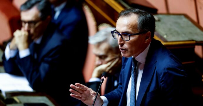 Regionali Campania e Puglia: gli esponenti Pd candidati nelle liste civiche inguaiano il Nazareno