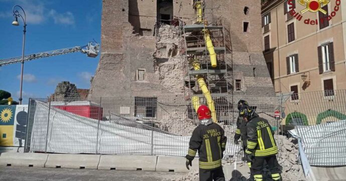 Crollo della Torre dei Conti, le accuse dell’archeologo Carandini: “Evidenti segni di incompetenza tecnica”