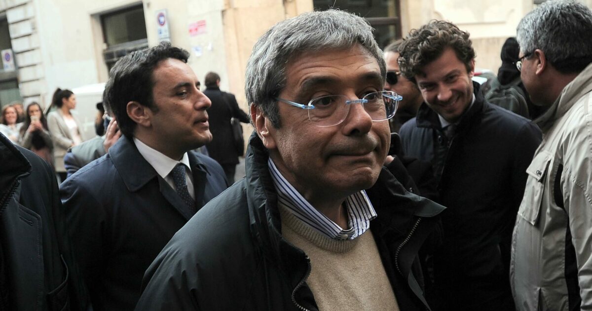 “Il direttore è nostro, quelle strutture rispondono a noi”. E le urla all’assessore: “Ti rompo i cogl****”. Nelle carte dell’inchiesta le manovre di Cuffaro “Il direttore è nostro, quelle strutture rispondono a noi”. E le urla all’assessore: “Ti rompo i cogl****”. Nelle carte dell’inchiesta le manovre di Cuffaro