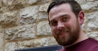 Copertina di Regionali Puglia, arrestato candidato di Forza Italia: “Voto di scambio politico-mafioso con il clan Parisi”