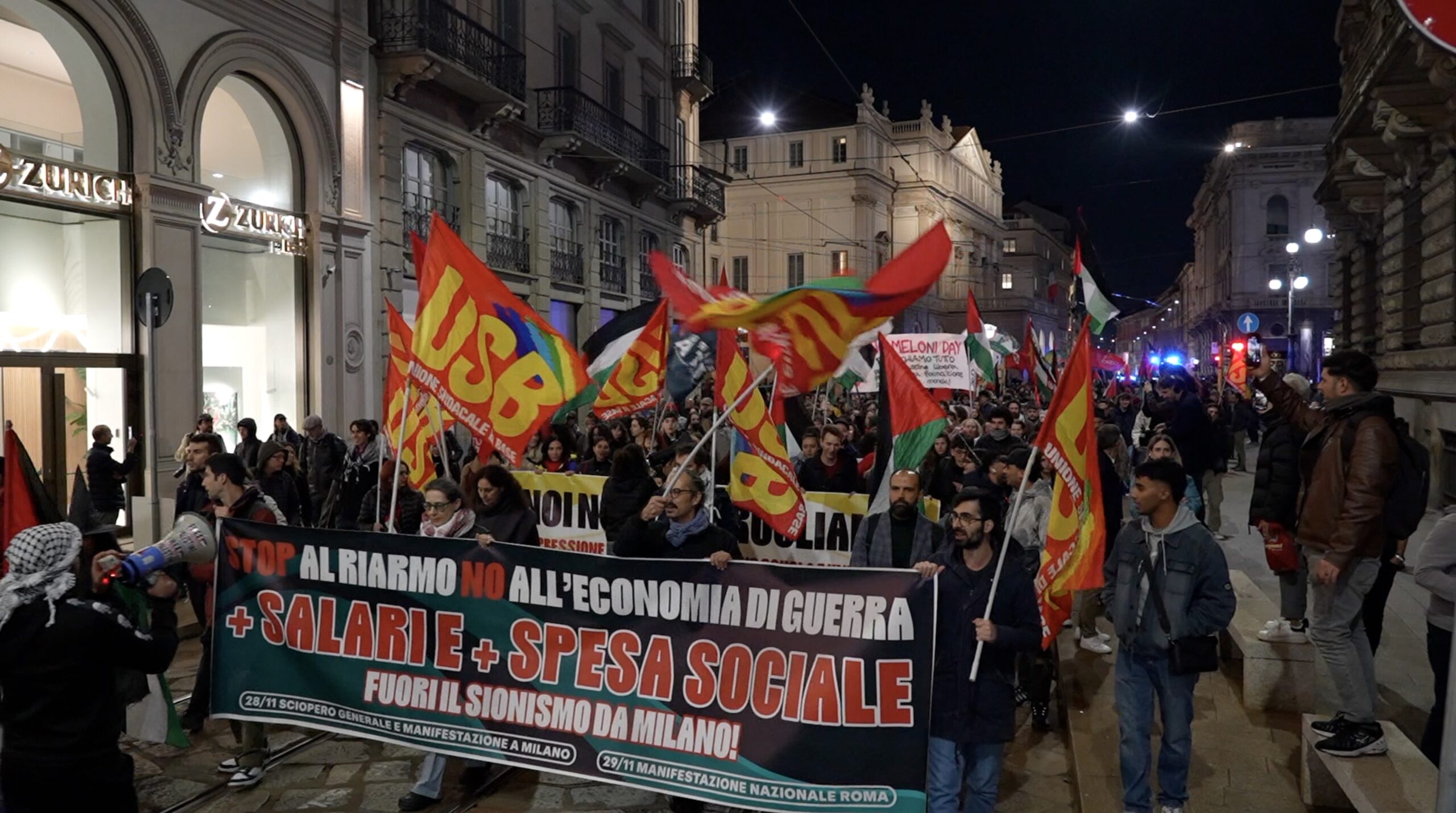 aumentate i salari non le spese militari otre mille persone in piazza a milano contro la guerra