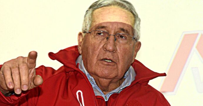 Morto Andrea de Adamich, aveva 84 anni: ex pilota di Formula 1 e celebre telecronista