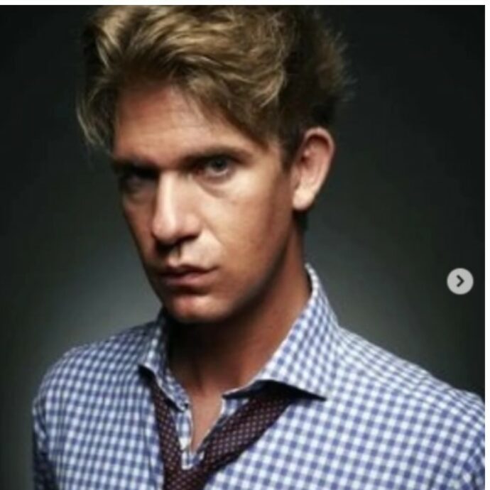 “Una morte inaspettata ma non sospetta”. Chiuso il caso della morte dell’amico di William e Kate, precipitato dal tetto hotel Trafalgar St James