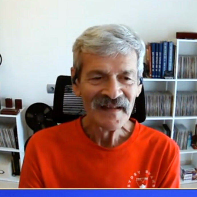 “Vivo a Marbella e faccio il pensionato, è una una grande vita. Roncato? Finché ci chiamano continueremo a fare spettacoli”: che fine ha fatto Gigi Sammarchi del duo ‘Gigi e Andrea’