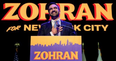 Copertina di New York,  Mamdani trionfa e scandalizza Trump e i Maga: “Sarà il regime comunista di un terrorista”