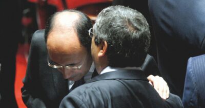 Copertina di Cuffaro intercettato: “Schifani l’ho stretto ai fianchi. La cosa ora diventerà buona”