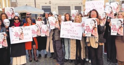 Copertina di “Non con la mia faccia” contro i deepfake AI