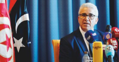 Copertina di Lo show  legittima pure i nuovi poteri a Tripoli