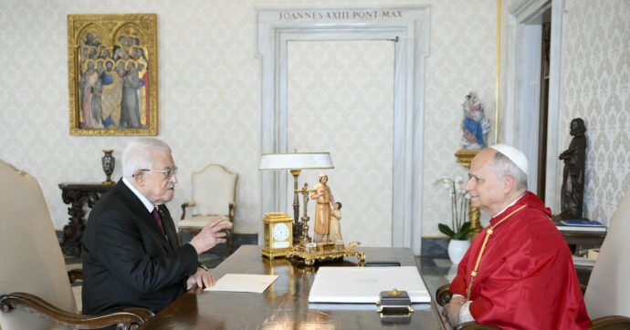 Raid israeliani nel sud del Libano: “Hezbollah riattiva le sue basi”. Vaticano, Papa Leone XIV accoglie Abu Mazen: “Perseguire obiettivo dei Due Stati”