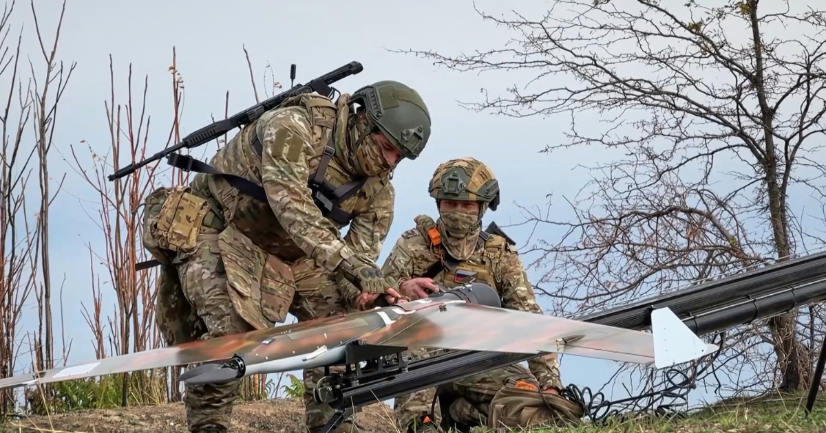 Ucraina, cinque mesi di raid mirati per mettere fuorigioco i droni di Kiev: così i russi sono arrivati fino a Pokrovsk Ucraina, cinque mesi di raid mirati per mettere fuorigioco i droni di Kiev: così i russi sono arrivati fino a Pokrovsk