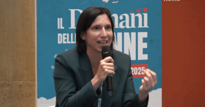 Copertina di Schlein: “Salis al mio posto se perdiamo il referendum? Gioco tipico del patriarcato mettere le donne in competizione”