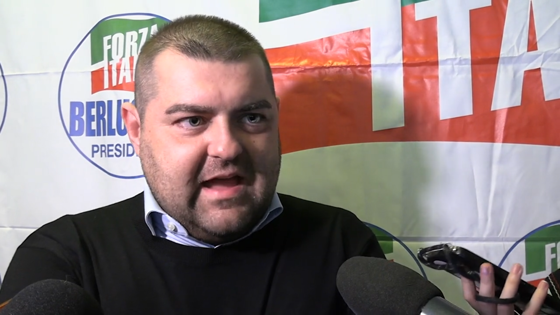 E ora Forza Italia propone Formigoni come candidato presidente in Lombardia: “Sarebbe ottimo per il centrodestra” E ora Forza Italia propone Formigoni come candidato presidente in Lombardia: “Sarebbe ottimo per il centrodestra”