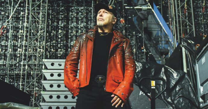 C’è chi dice sì (alla vita): il nuovo disco di Vasco