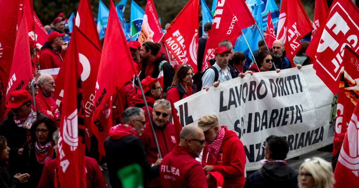Legge di Bilancio, sciopero generale il 12 dicembre indetto dalla Cgil Legge di Bilancio, sciopero generale il 12 dicembre indetto dalla Cgil