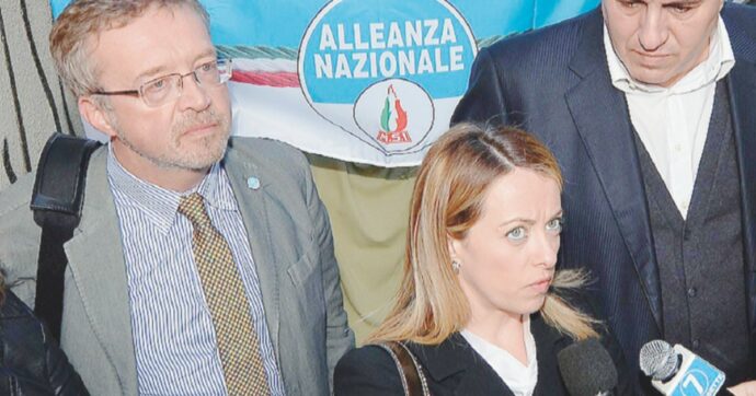 Non solo Report: Ghiglia avvisò Giorgia Meloni sul greenpass. E lei: “Bravo!”