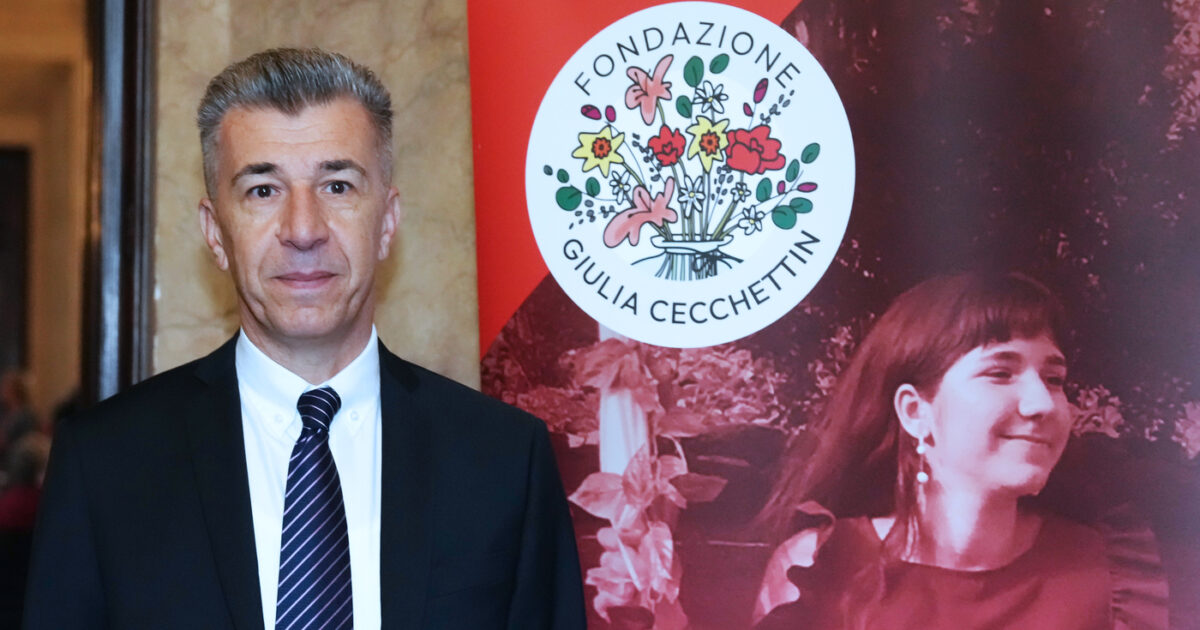 Gino Cecchettin: “Verità è riconosciuta, continuare a combattere quando la guerra è finita è un atto sterile” Gino Cecchettin: “Verità è riconosciuta, continuare a combattere quando la guerra è finita è un atto sterile”