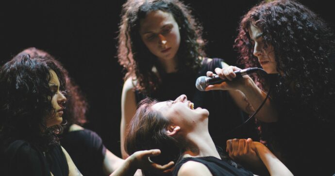 Travolti dall’orgia: le ‘’Baccanti’’ secondo Anagoor