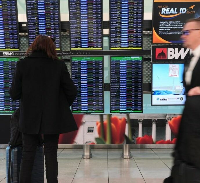 La lista di Paesi resi off limits dalla crisi (allargata) in Medio Oriente. Turisti nell’incertezza: dalla sicurezza alla logistica