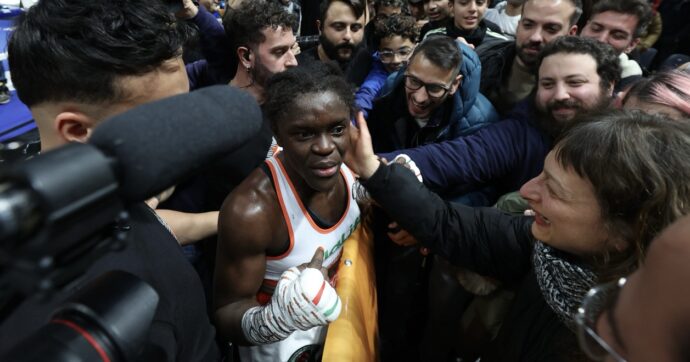 Pamela Noutcho fa la storia della boxe bolognese: l’infermiera azzurra è campionessa mondiale