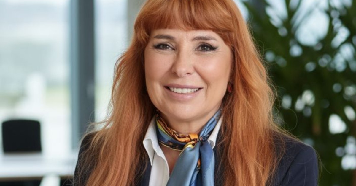 “Dopo 30 anni tra colpe, dolore e processi ho deciso lasciare la mia carriera da avvocato e fare la stilista. In tribunale cercavo giustizia, ora aiuto le donne a piacersi di nuovo”. La storia di Marina “Amelia” Acconci