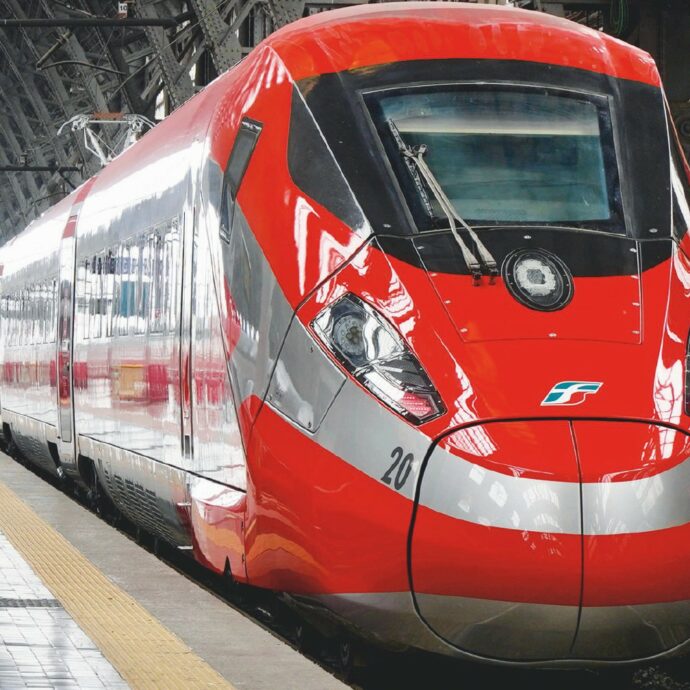 Treni come gli aerei: sulle Frecce arriva l’algoritmo per il prezzo dinamico, prima compri e meno spendi. Ecco cosa cambia