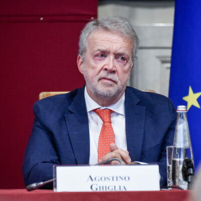 Copertina di Ghiglia contro Report sul caso Meta: “Forzatura diffamatoria”. Ranucci replica: “Fatti inoppugnabili”