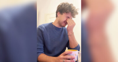 Copertina di “Non mi permettono di amare la mia ragazza iraniana. Io ti sposo pure, così puoi essere libera”: Niccolò Califano in lacrime. Lo sfogo dell’ex concorrente di Masterchef contro le istituzioni