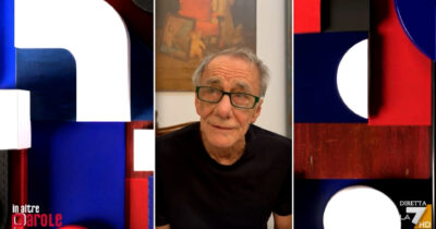 Copertina di “A Sanremo 14 anni fa ti ho abbracciato, stringevi così forte che mi hai rotto una costola. È come se fosse sparita la musica”: Vecchioni ricorda Vessicchio e si commuove. Su La7