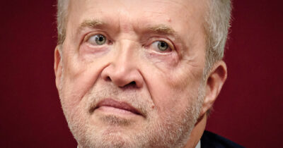 Copertina di Ghiglia: “Report vale quanto i Teletubbies”. E niente dimissioni: “Visto che siamo indipendenti dalla politica”