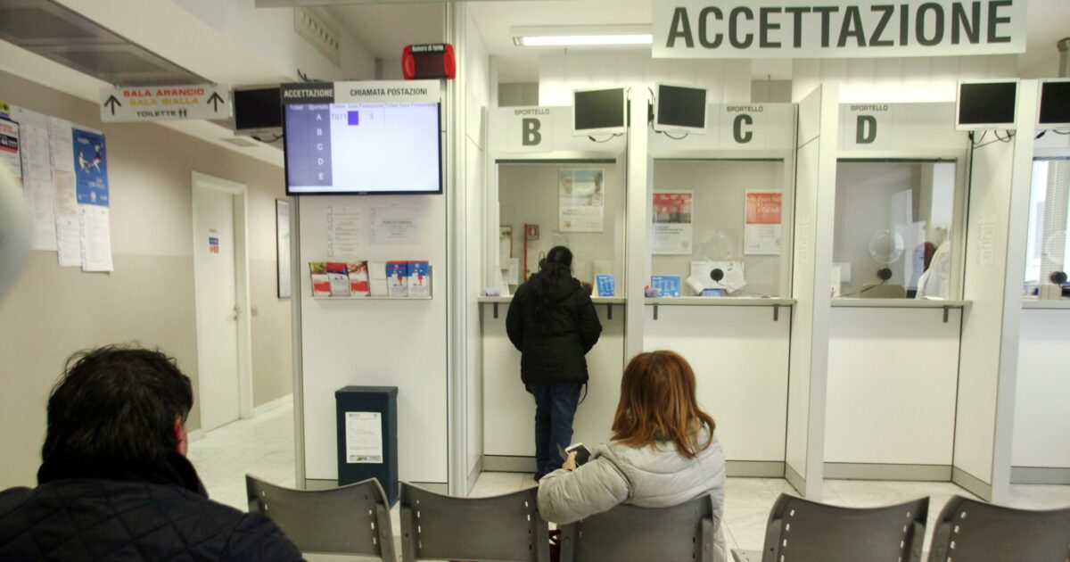 In manovra una sforbiciata del 10% dei rimborsi ai Caf. “A rischio gli standard del servizio. E pagheranno i cittadini”