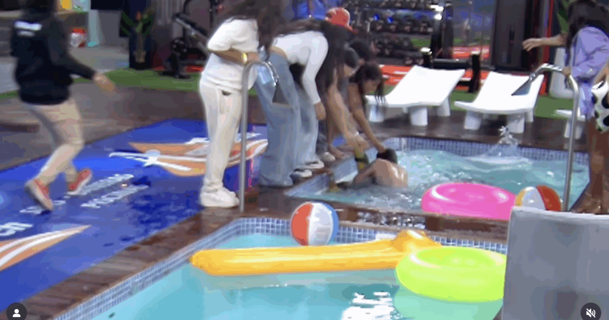 “Le teneva la test sott’acqua, poteva morire”: spinge la concorrente avversaria in piscina, si tuffa e la picchia fino quasi ad annegarla. Choc nel reality La Mansión de Luinny