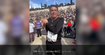 Copertina di Renzi corre la maratona di Atene: “Quattro ore e dieci minuti, ho avuto paura di mollare ma ce l’ho fatta” – Video