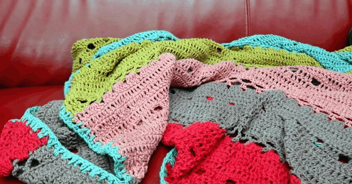 “Dopo una serata alcolica, un mio amico si è addormentato sul mio divano e ci ha fatto la pipì. Il mattino dopo tutto puzzava ma quando gli ho chiesto di pagare la pulizia…”: lo sfogo su Reddit