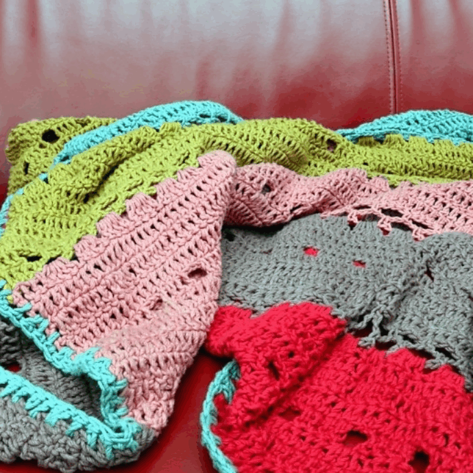 “Dopo una serata alcolica, un mio amico si è addormentato sul mio divano e ci ha fatto la pipì. Il mattino dopo tutto puzzava ma quando gli ho chiesto di pagare la pulizia…”: lo sfogo su Reddit