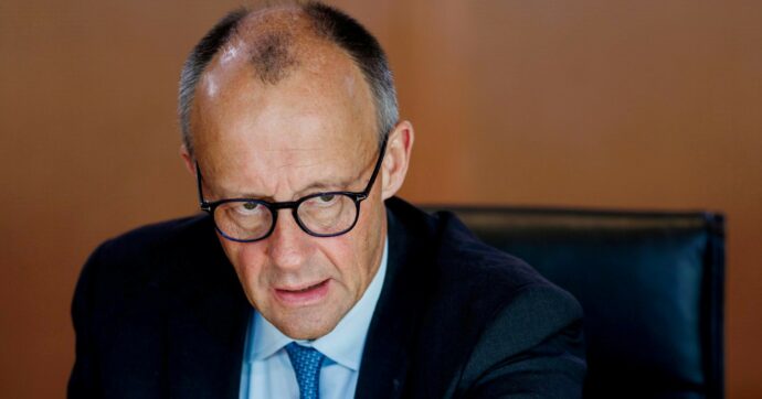 La Germania prepara i piani di guerra: sempre più armi e ritorno della leva obbligatoria