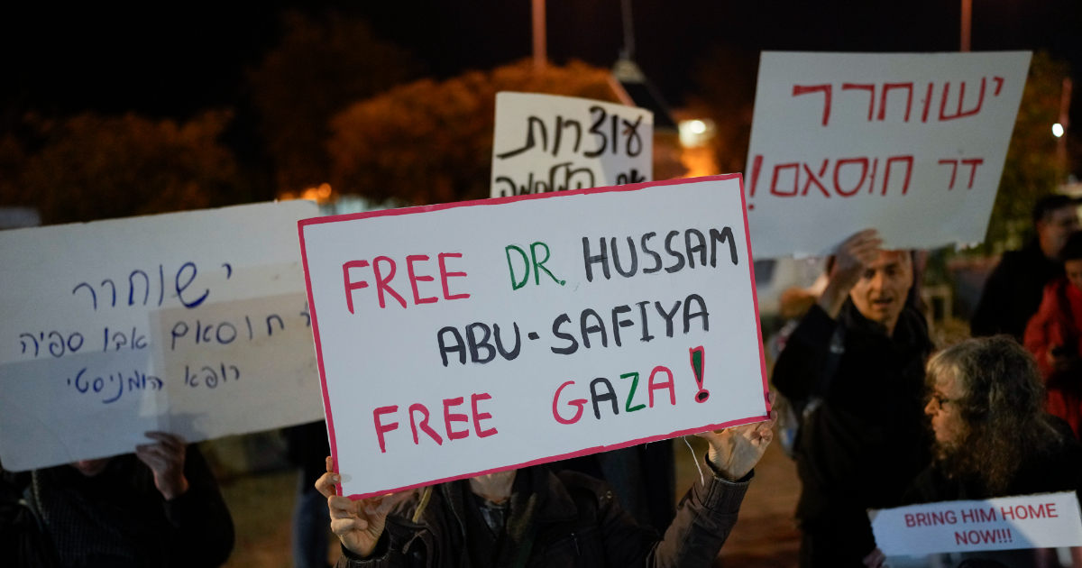 un appello per gaza liberate il dottor abu safiya e tutti gli altri operatori sanitari ostaggi di israele da Ilfattoquotidiano.it un appello per gaza liberate il dottor abu safiya e tutti gli altri operatori sanitari ostaggi di israele