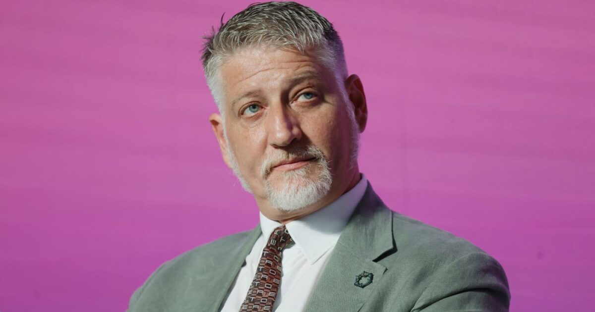 fondi cinema 232 stato il ministro giuli a chiedere pi249 tagli al settore la mail inviata al mef