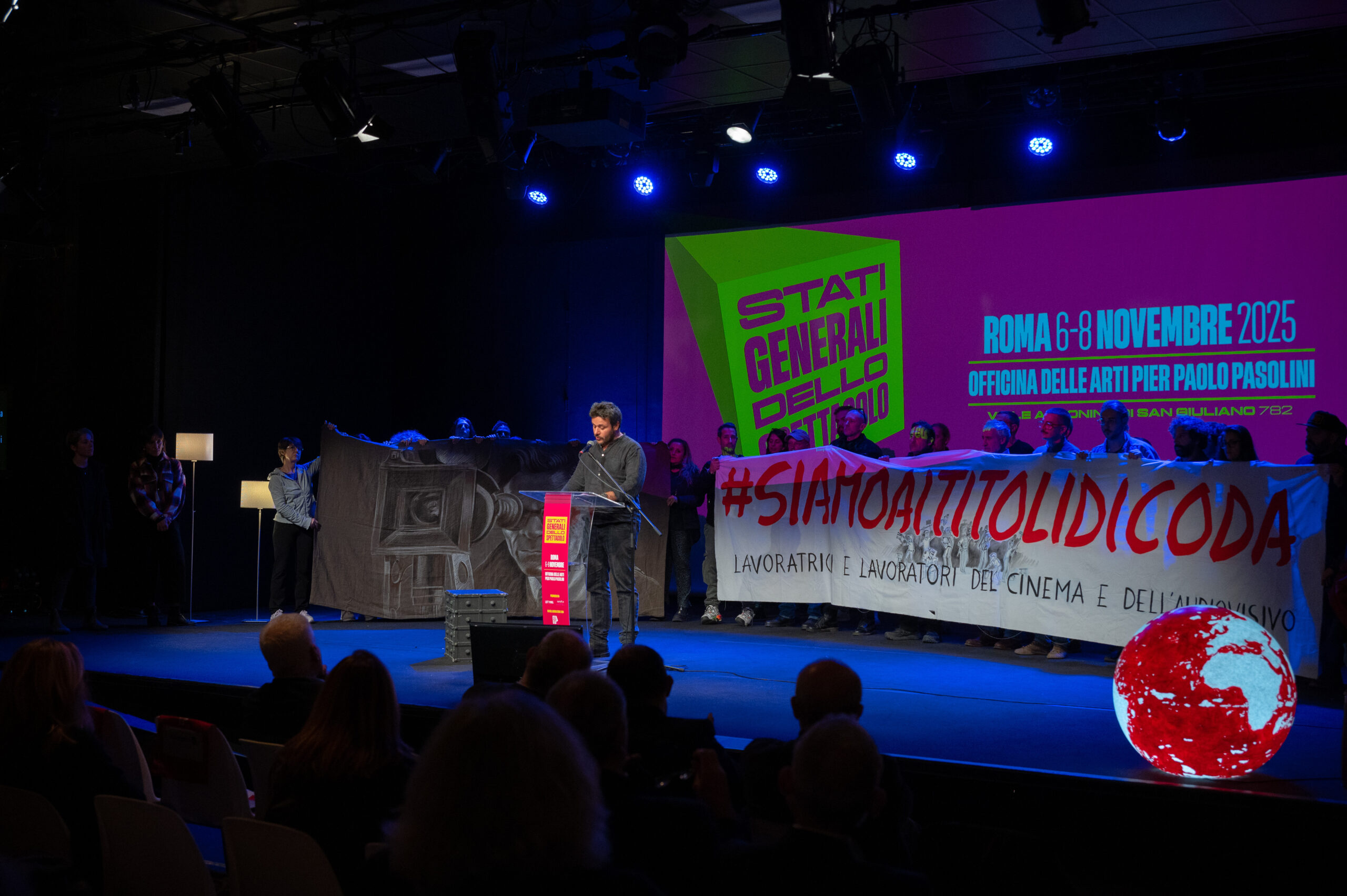 “Siamo ai titoli di coda. Questi tagli non sono un risparmio. Sono un atto di vandalismo culturale”: l’appello dagli Stati Generali dello Spettacolo