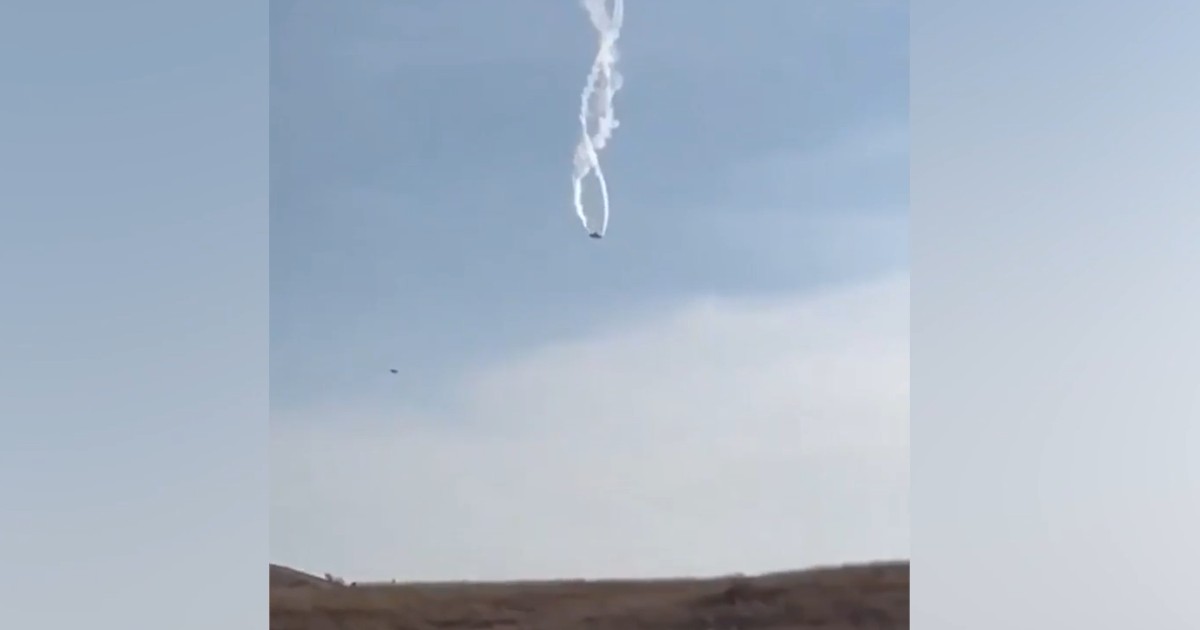 aereo militare turco si schianta al confine tra georgia e azerbaigian a bordo c8217erano 20 persone il video