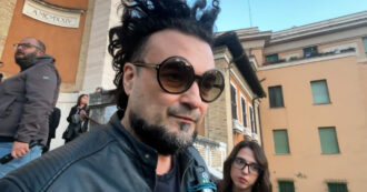 Copertina di “Al Festival 2023 gli ho detto che c’era il bonus Fanta Sanremo. E lui è venuto”: l’ultimo ricordo di Enrico Melozzi ai funerali di Peppe Vessicchio