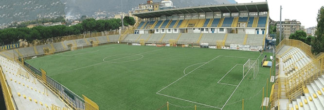 il clan d8217alessandro controllava le ambulanze nello stadio della juve stabia arrestato il prestanome del boss
