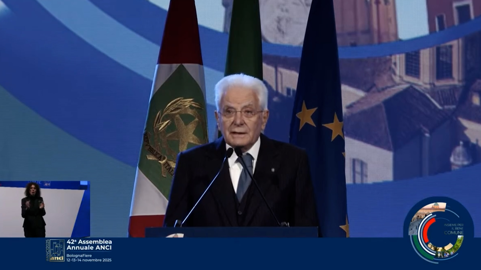 Mattarella ai sindaci: “Forme inedite di disagio e nuove povertà, non trascuriamo le risorse”