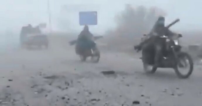 Corruzione in Ucraina, Zelensky perde pezzi nel governo (e l’Ue si allontana)