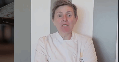 Copertina di “A Milano se guadagni con 2.000-2.500 euro al mese fai fatica a spendere 50 euro per cena. Molti locali aprono con soldi riciclati in mano alle mafie”: così la chef Viviana Varese