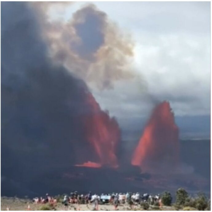 Alle Hawaii uno straordinario “volnado” si è formato accanto al vulcano Kilauea in eruzione – VIDEO