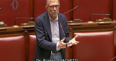 Copertina di “Ora c’è anche la panna, grande risultato per la nazione”: l’intervento ironico di Giachetti sul gelato alla Camera