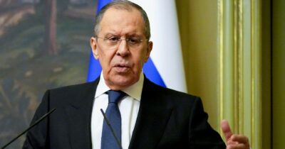 Copertina di Mosca accusa:  “Il Corriere intervista Lavrov  e poi lo censura”