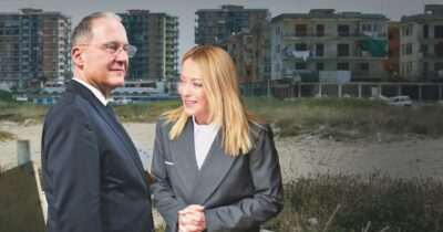 Copertina di Manovra, FdI vuol riaprire il condono edilizio del 2003: cerca voti in Campania