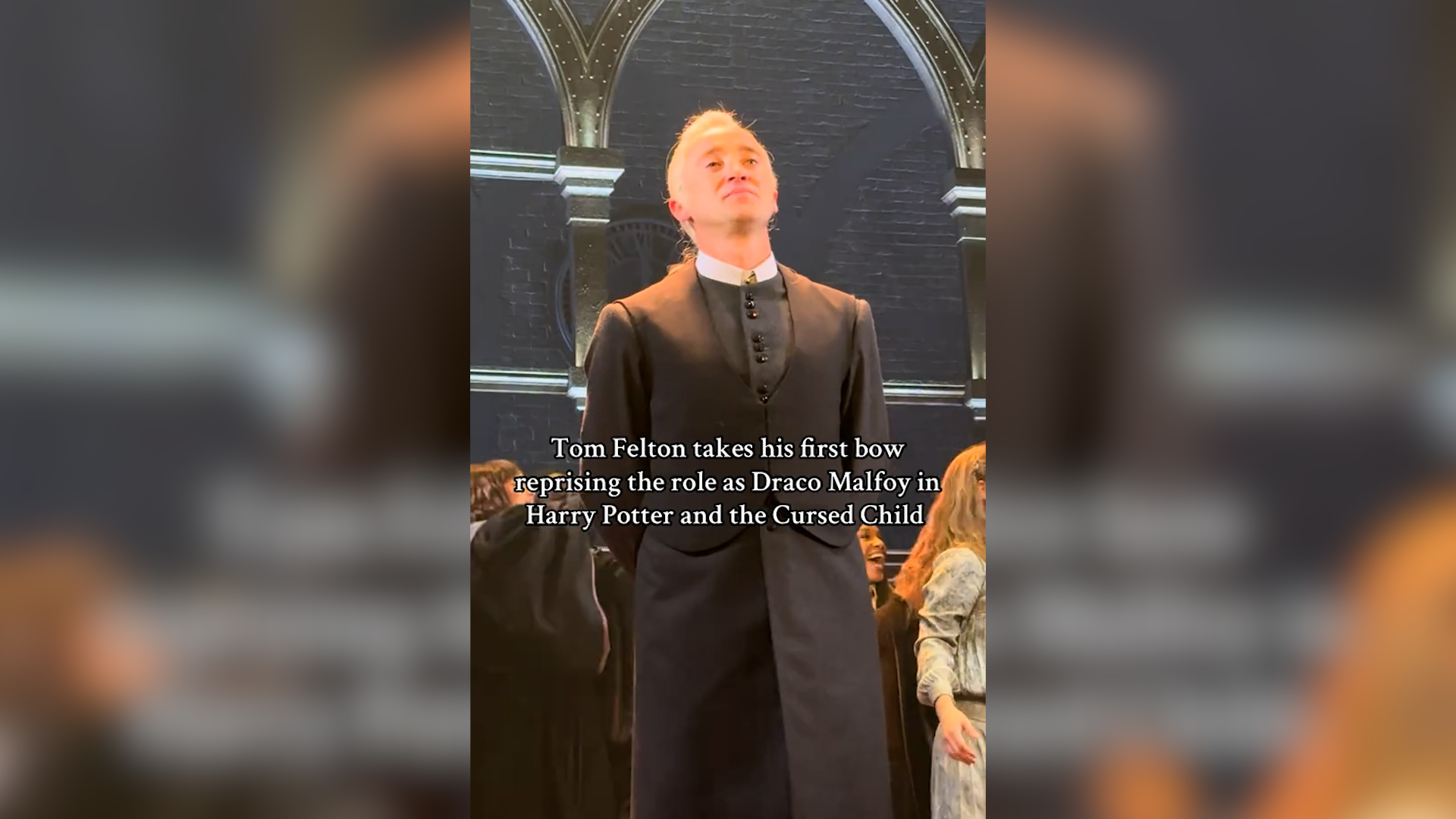 Tom Felton è di nuovo Draco Malfoy (ma non quello che ricordate). E la performance sul palco di Broadway lo fa commuovere